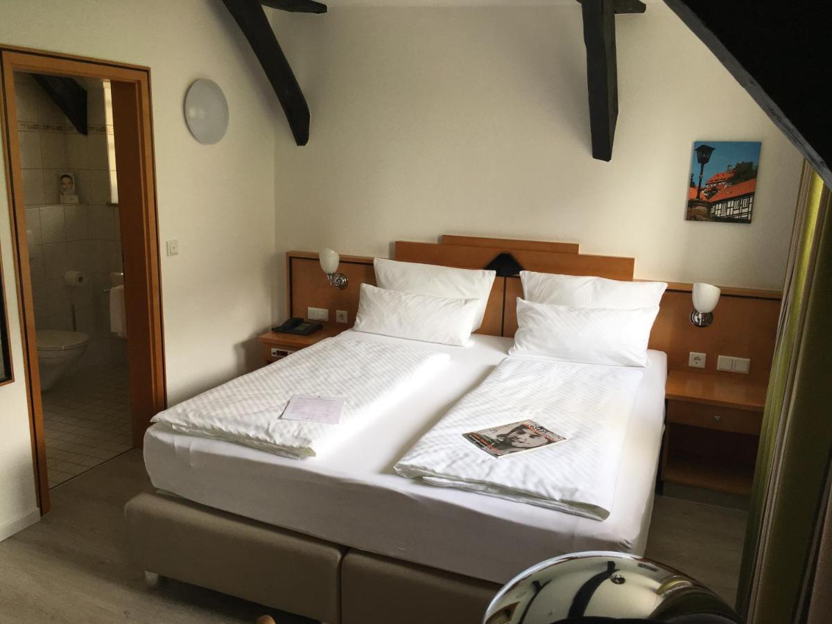 Alt Warburg Otel Dış mekan fotoğraf