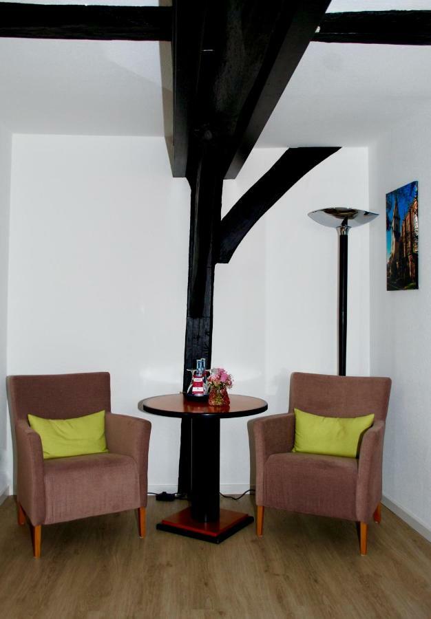Alt Warburg Otel Dış mekan fotoğraf